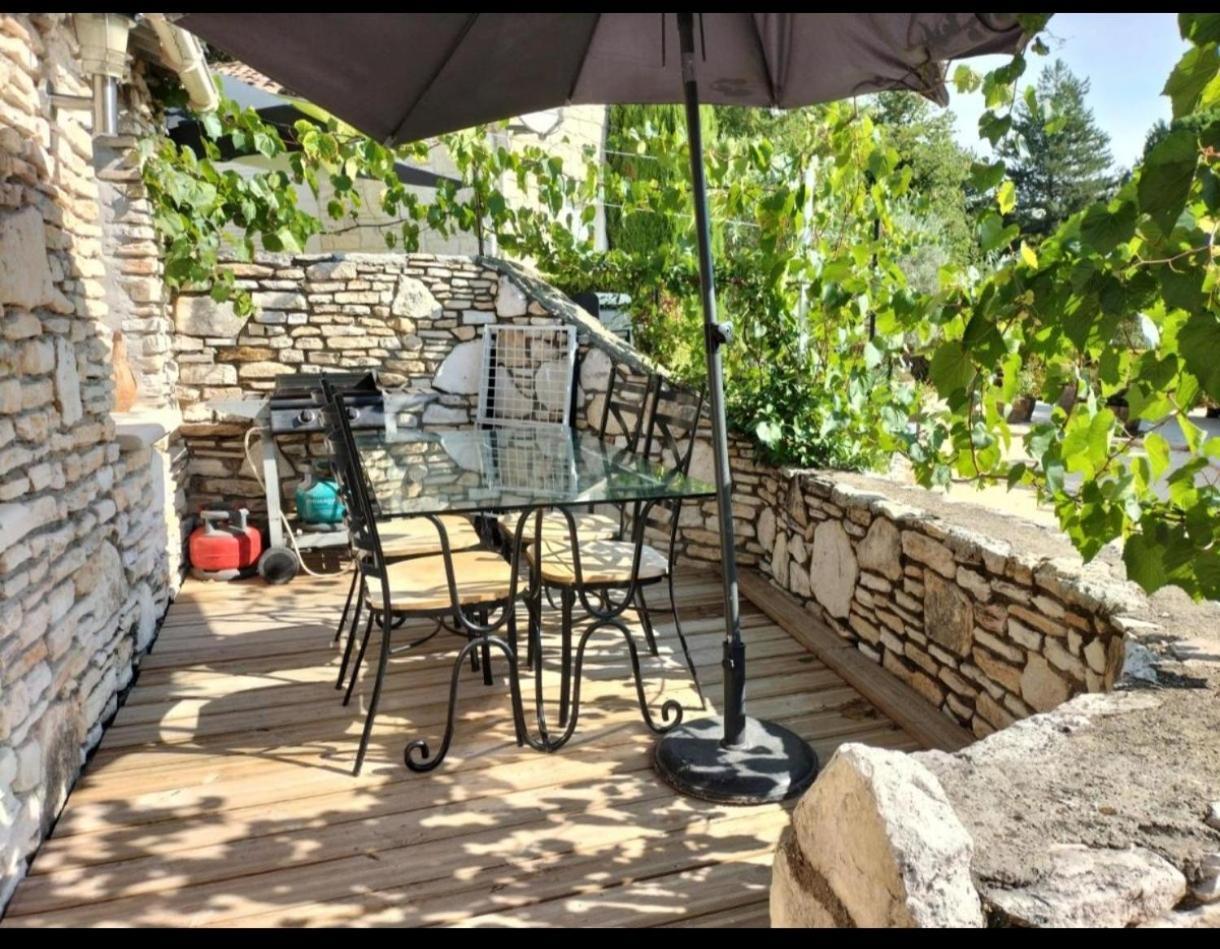 B&B La Vieille Source Saint-Martin-d'Ardeche Bilik gambar